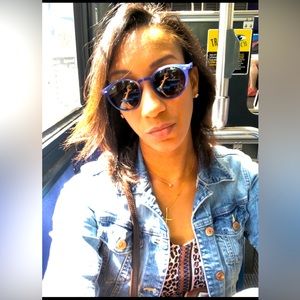 Meet your Posher, Amalia